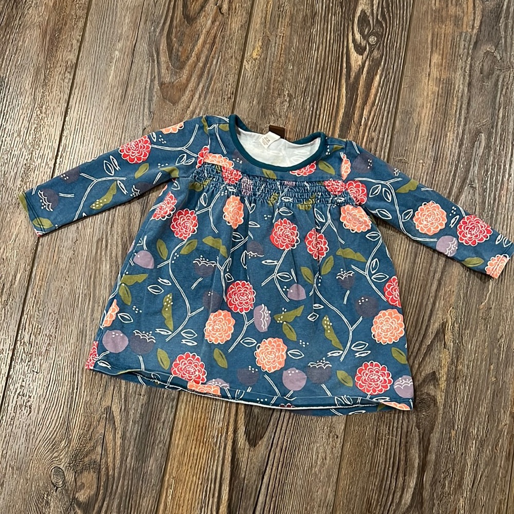 Tea dress with smocking